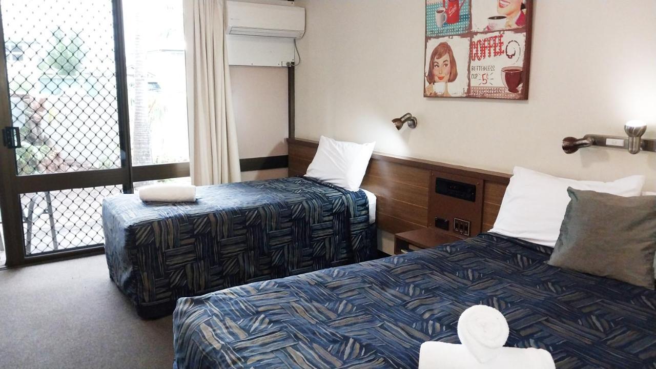 Miners Lodge Motor Inn Mackay Exterior photo