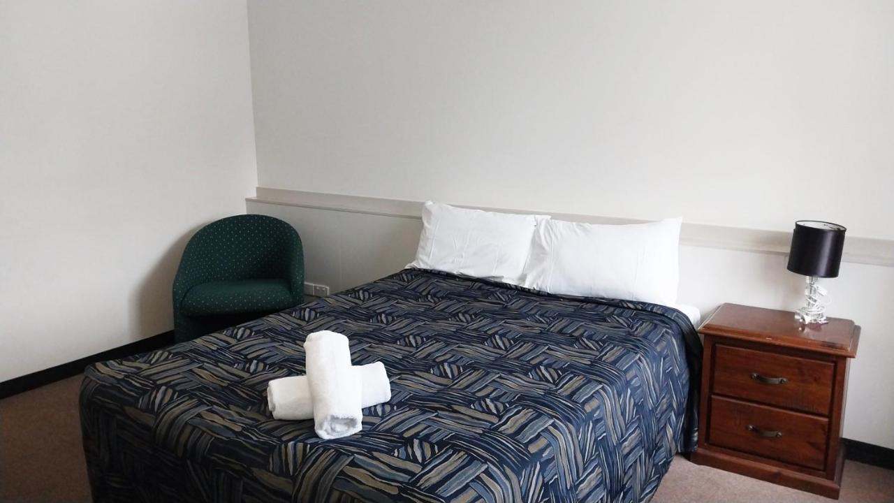 Miners Lodge Motor Inn Mackay Exterior photo