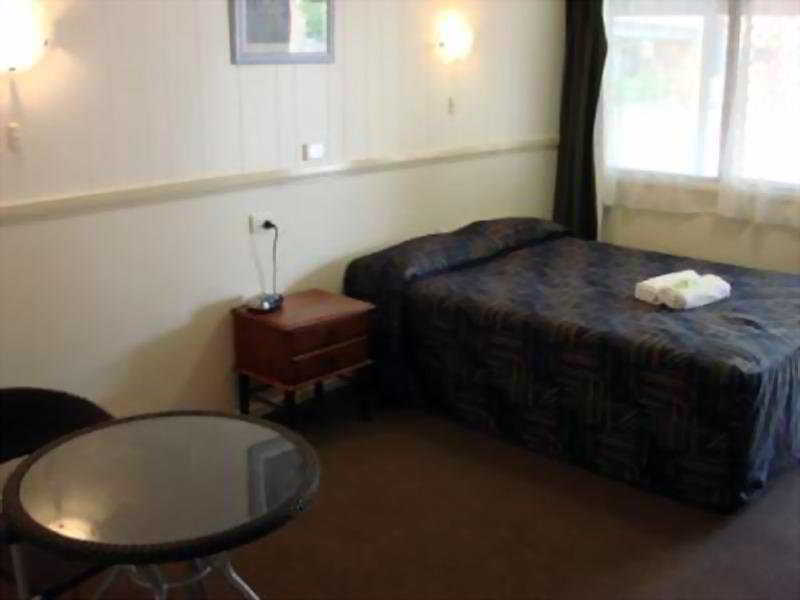 Miners Lodge Motor Inn Mackay Exterior photo